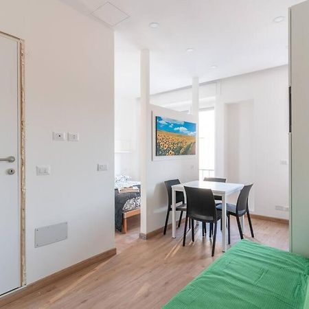 Cimiano Suite 22, New Apartment Milaan Buitenkant foto