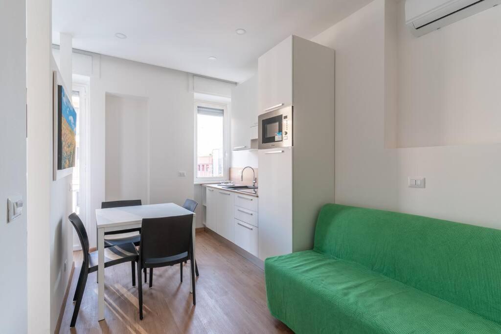 Cimiano Suite 22, New Apartment Milaan Buitenkant foto