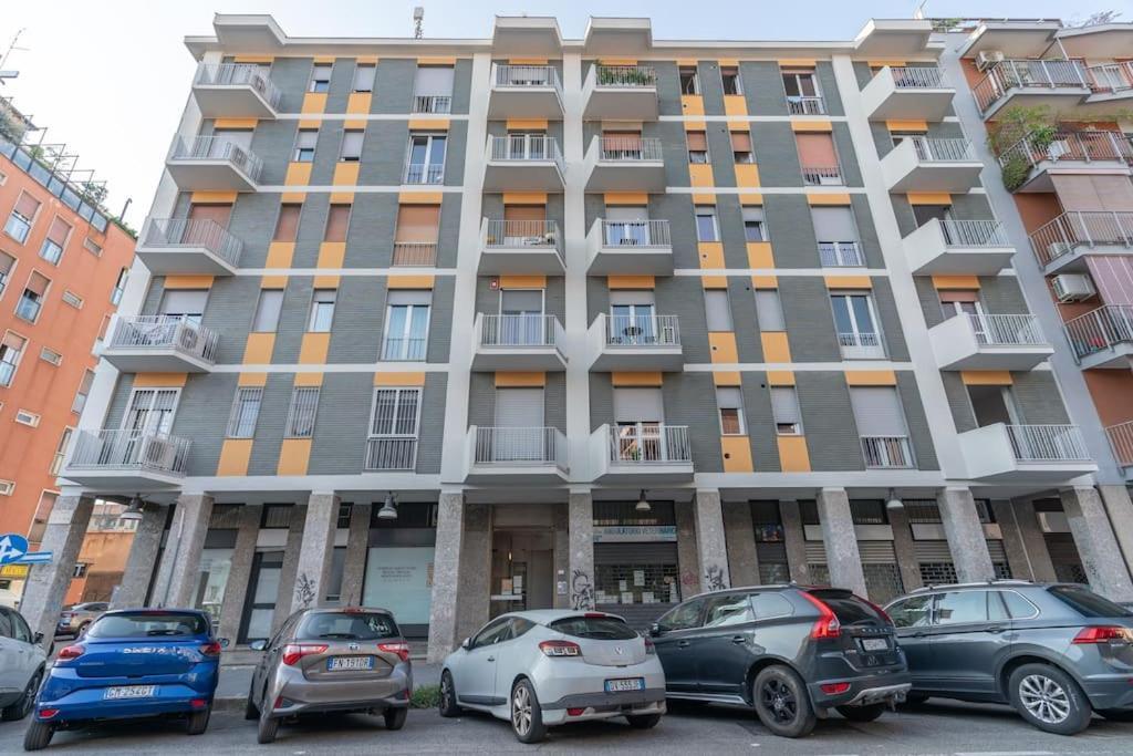 Cimiano Suite 22, New Apartment Milaan Buitenkant foto